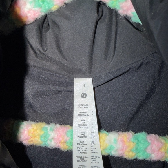 Lululemon Women’s Wunder Puff 600 Cropped Black Puffer Jacket - Picture 6 of 6